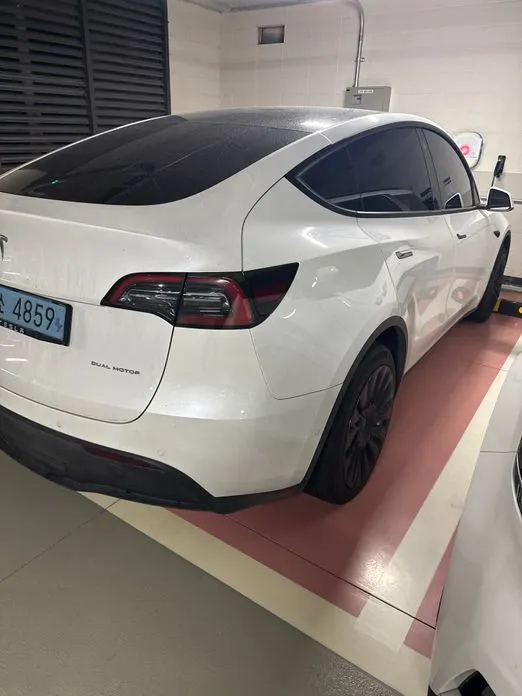 Tesla Model Y — фото 5
