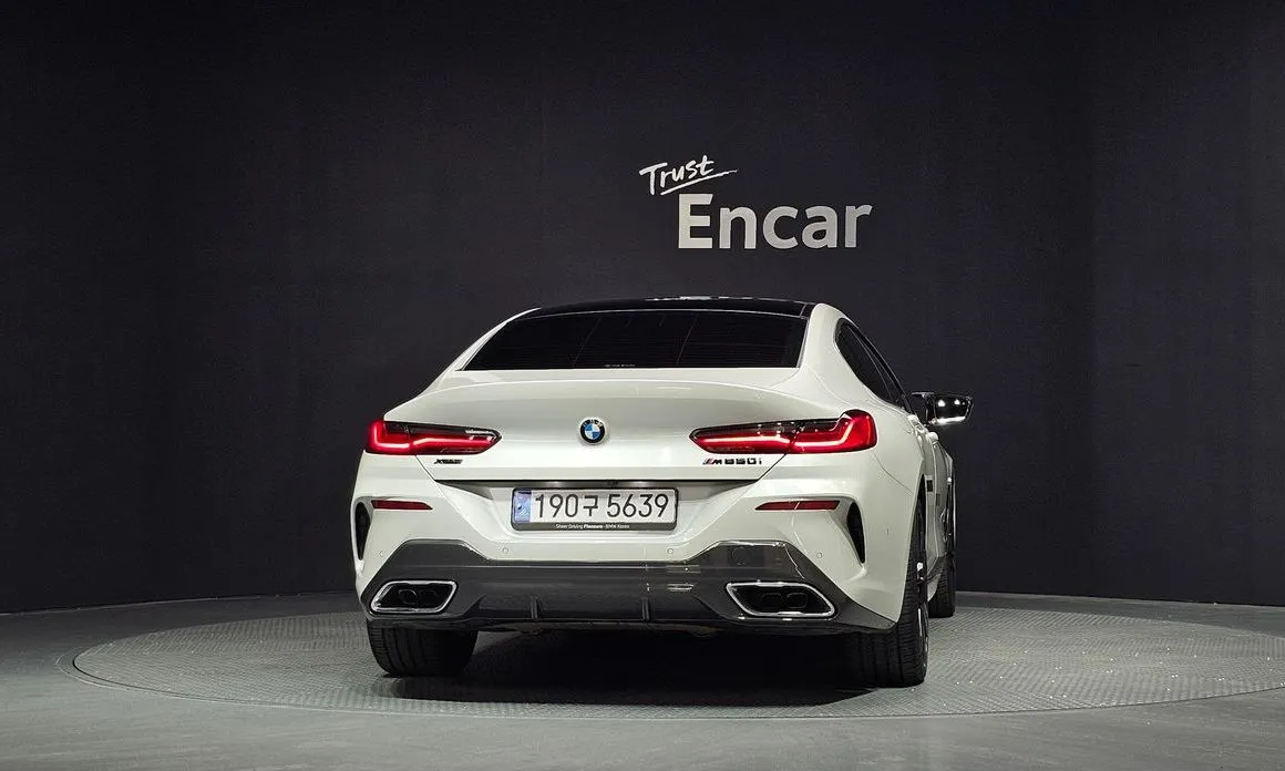BMW 8-Series — фото 2