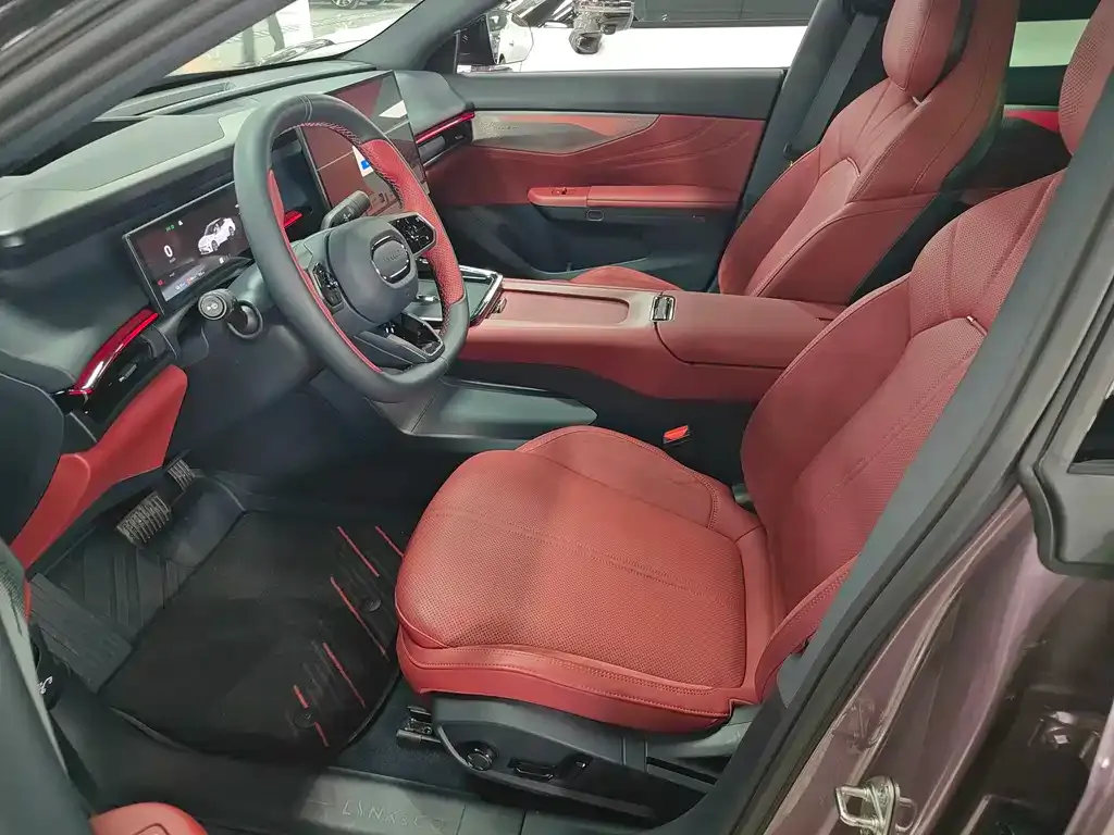 Lynk & Co 07 EM-P — фото 3