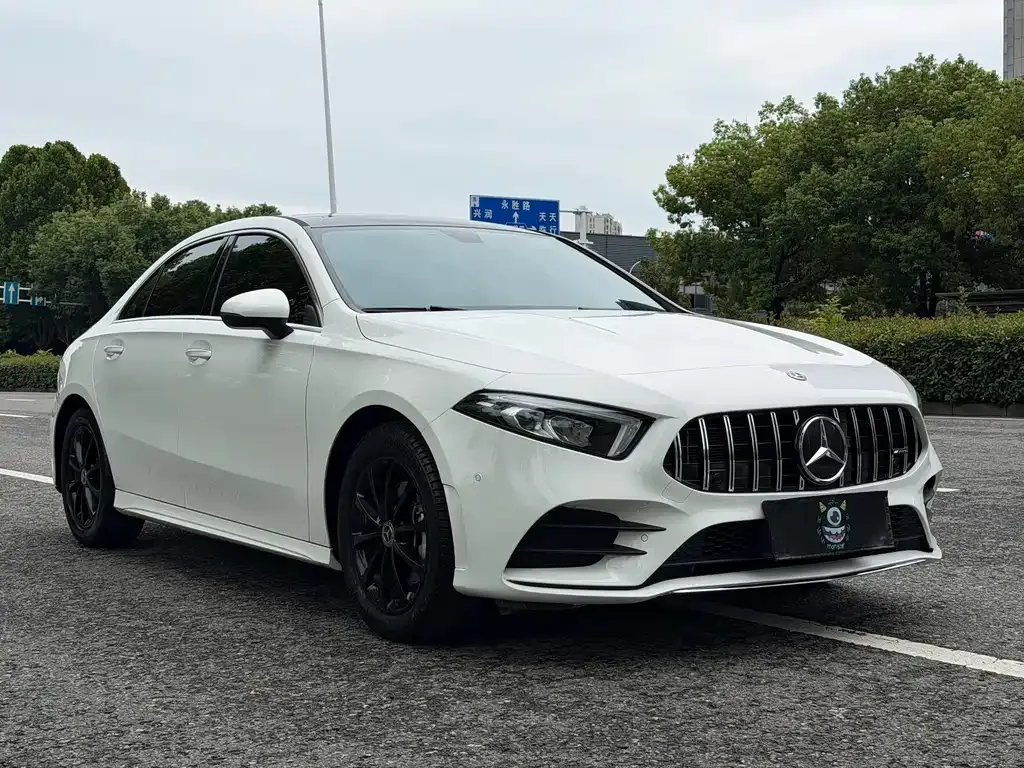 Mercedes-Benz A-Class — фото 2