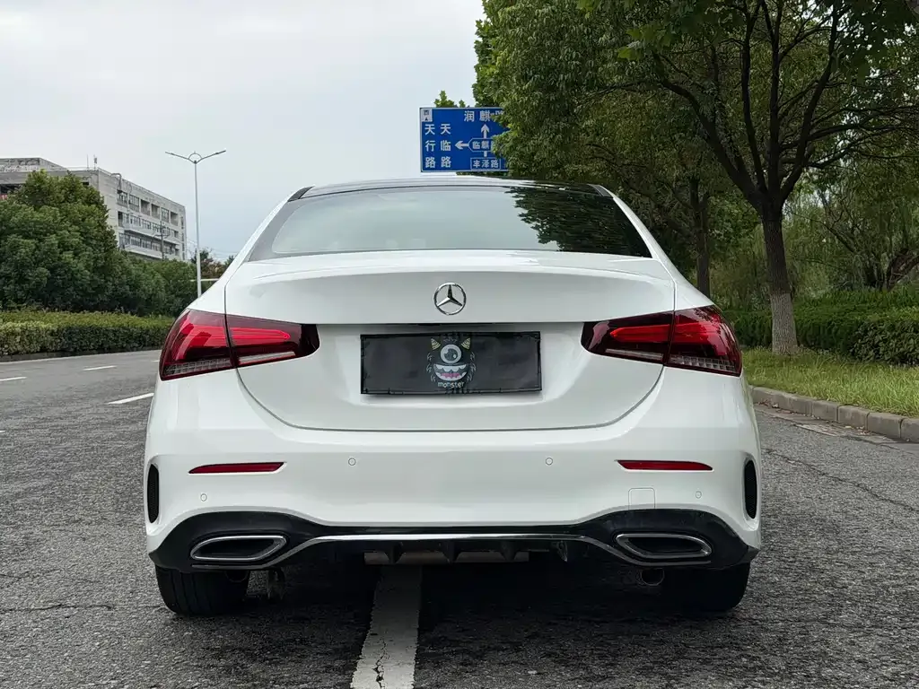 Mercedes-Benz A-Class — фото 10