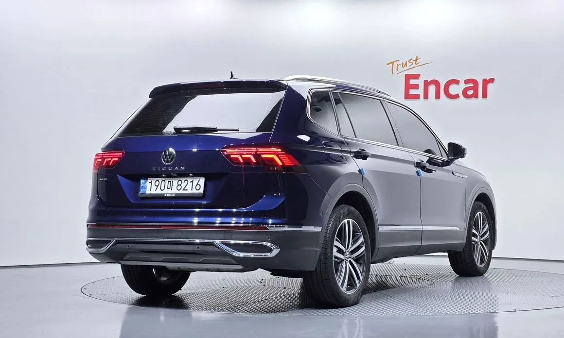 Volkswagen Tiguan — фото 5