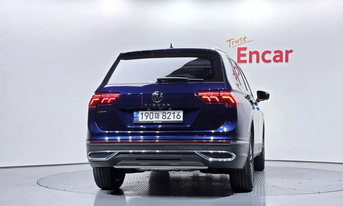 Volkswagen Tiguan — фото 4