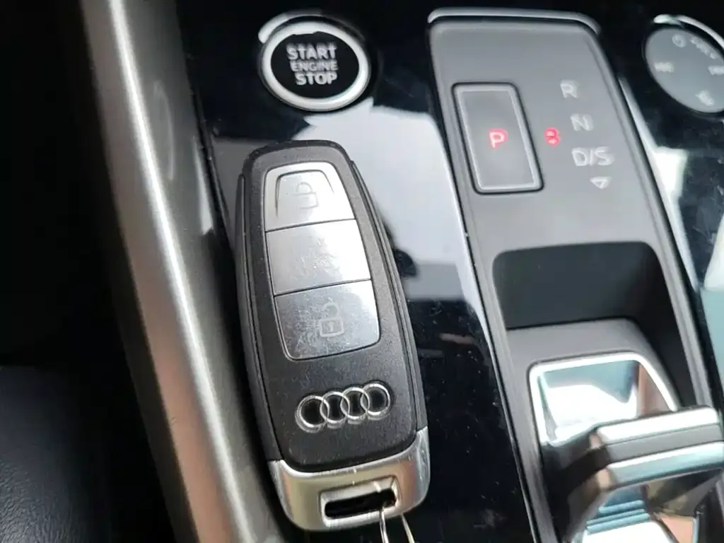 Audi A3 — фото 8