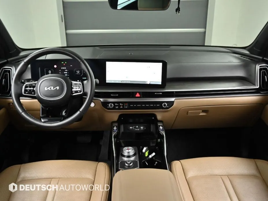 Kia Sorento — фото 9