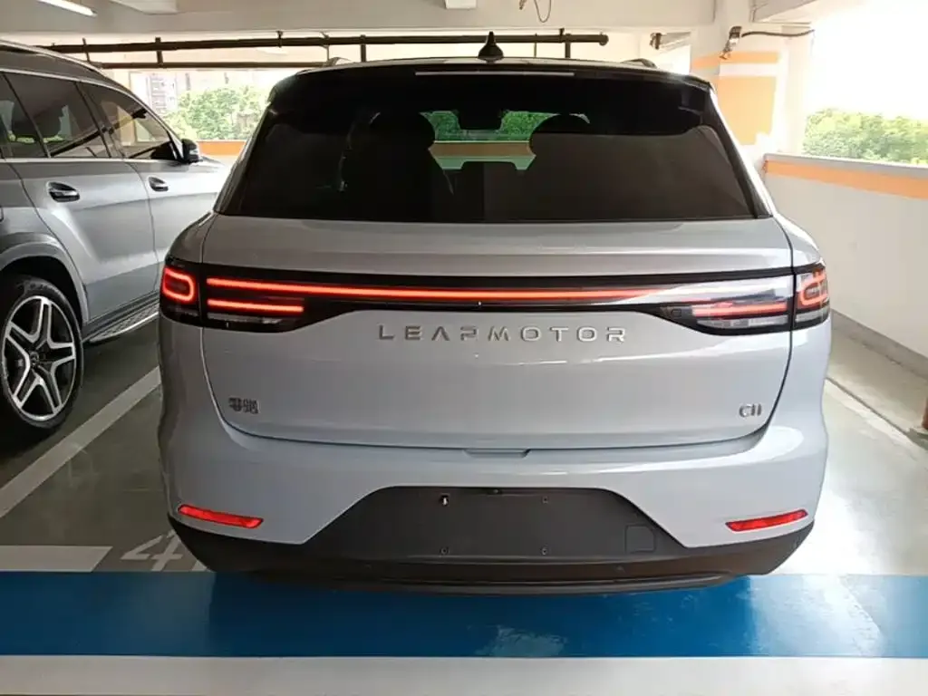 Leapmotor C11 — фото 3