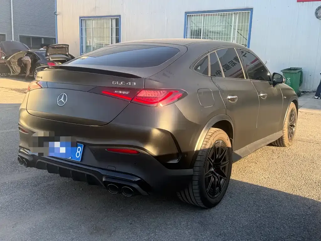 Mercedes-Benz GLC Coupe AMG — фото 5