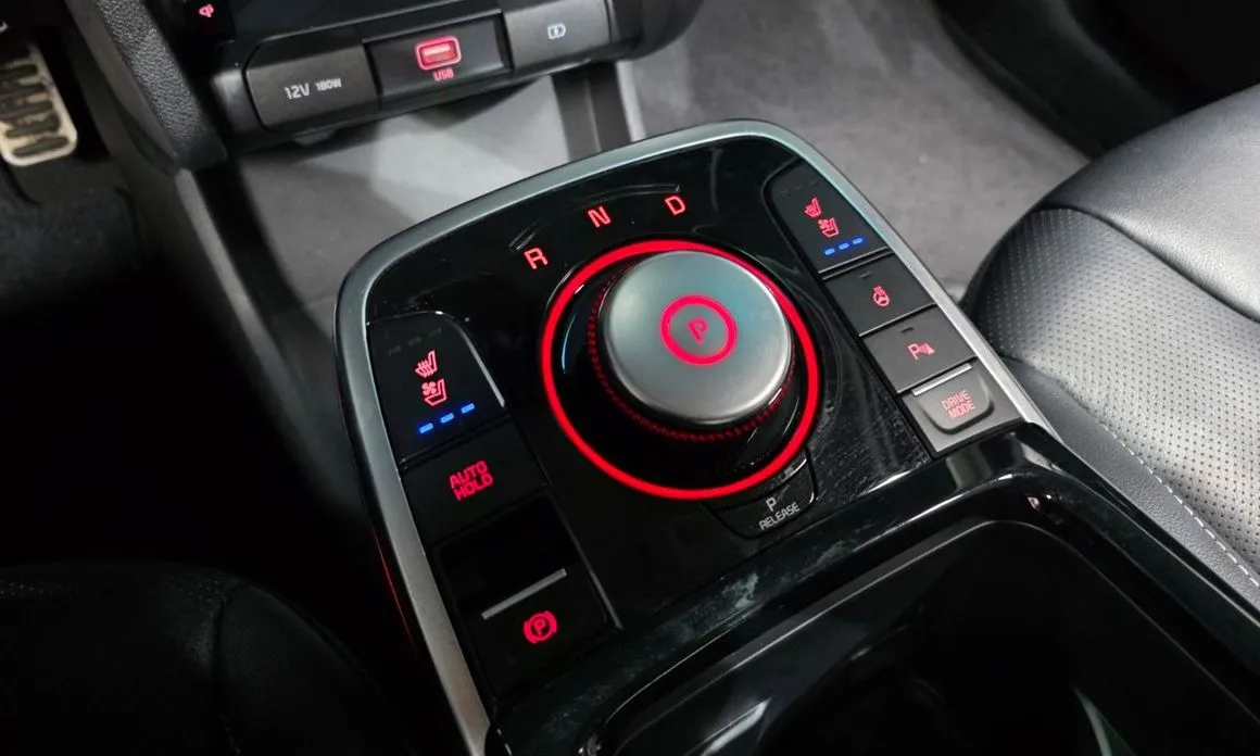 Kia Niro — фото 3