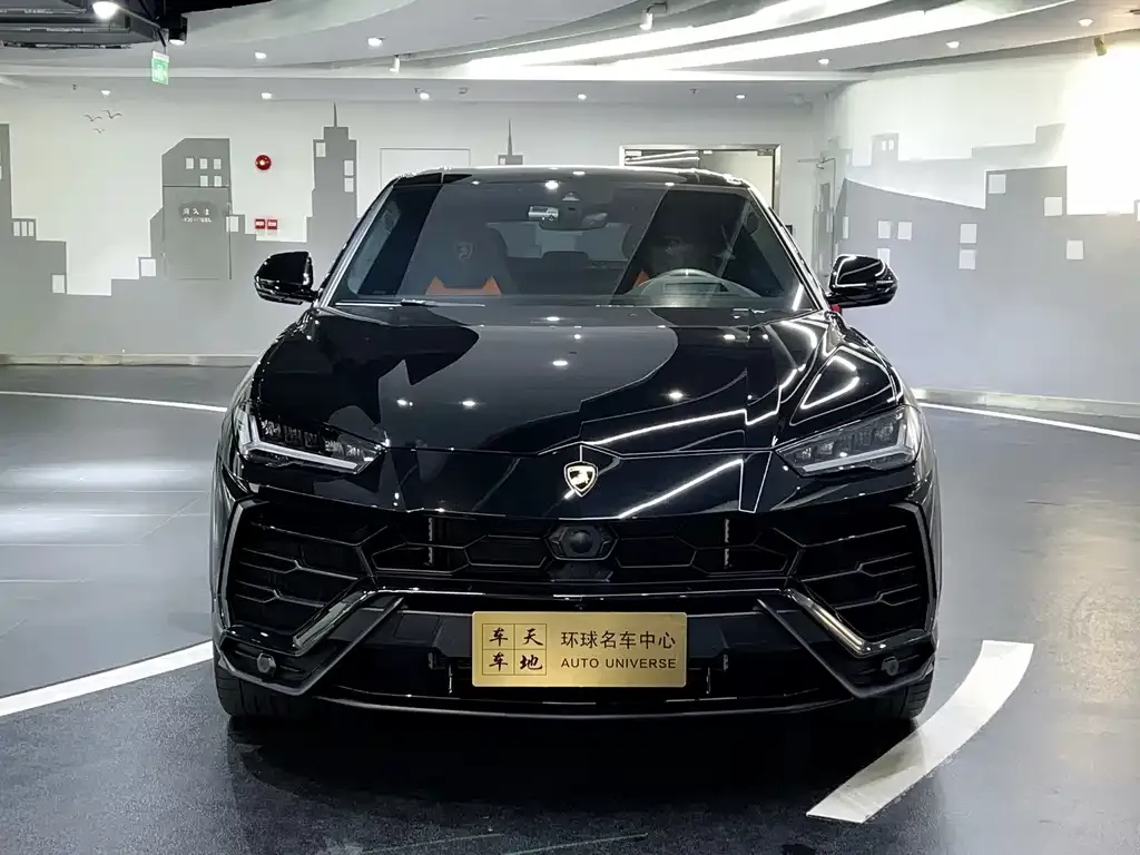Lamborghini Urus — фото 5