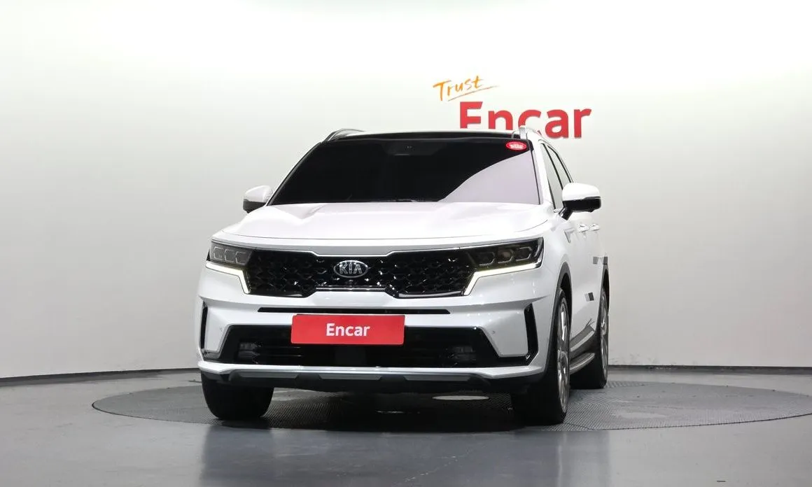 Kia Sorento — фото 5