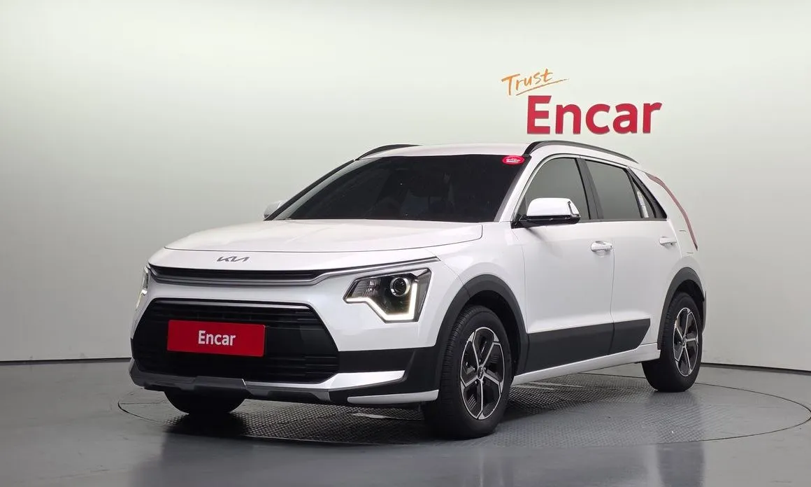 Kia Niro — фото 1