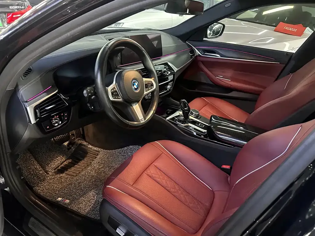 BMW 5 Series New Energy — фото 4