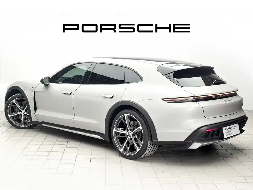 Porsche Taycan — фото 4