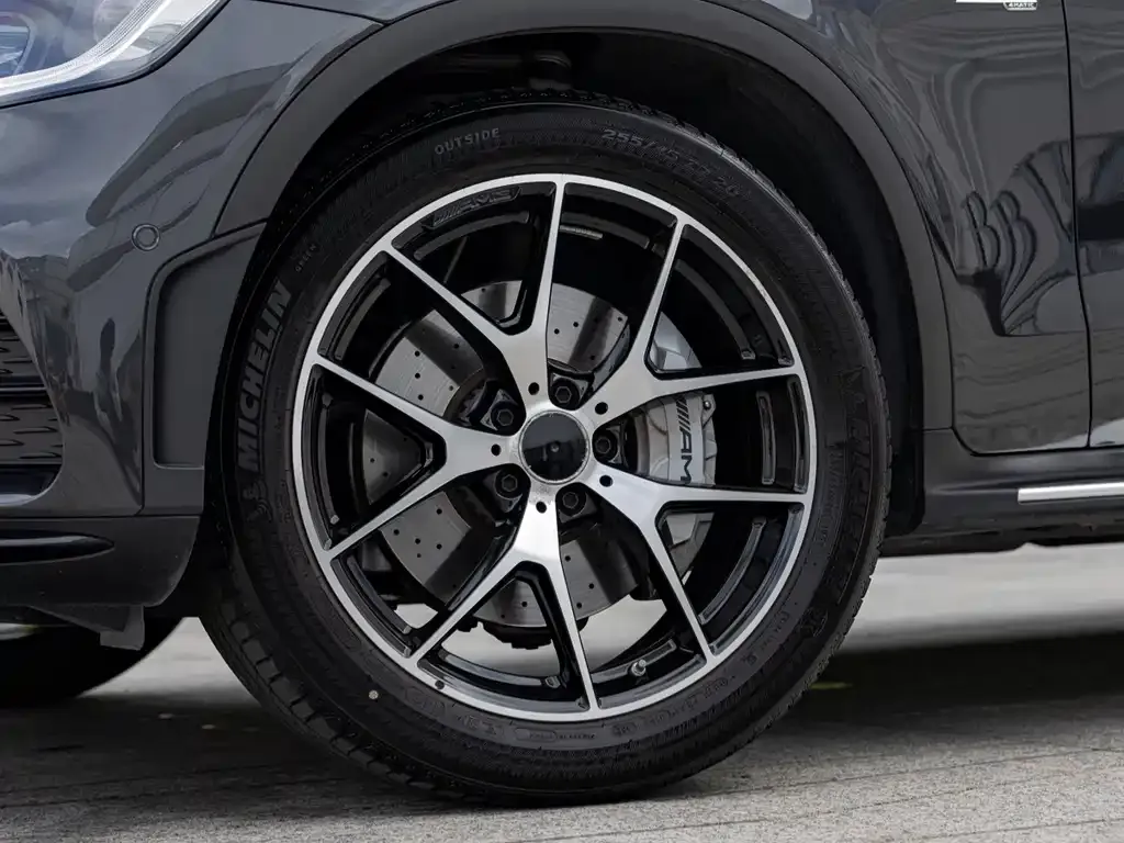 Mercedes-Benz GLC AMG — фото 8