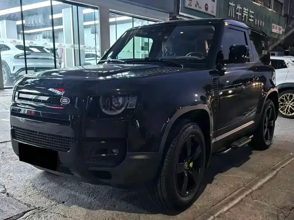 Land Rover Defender — фото 1
