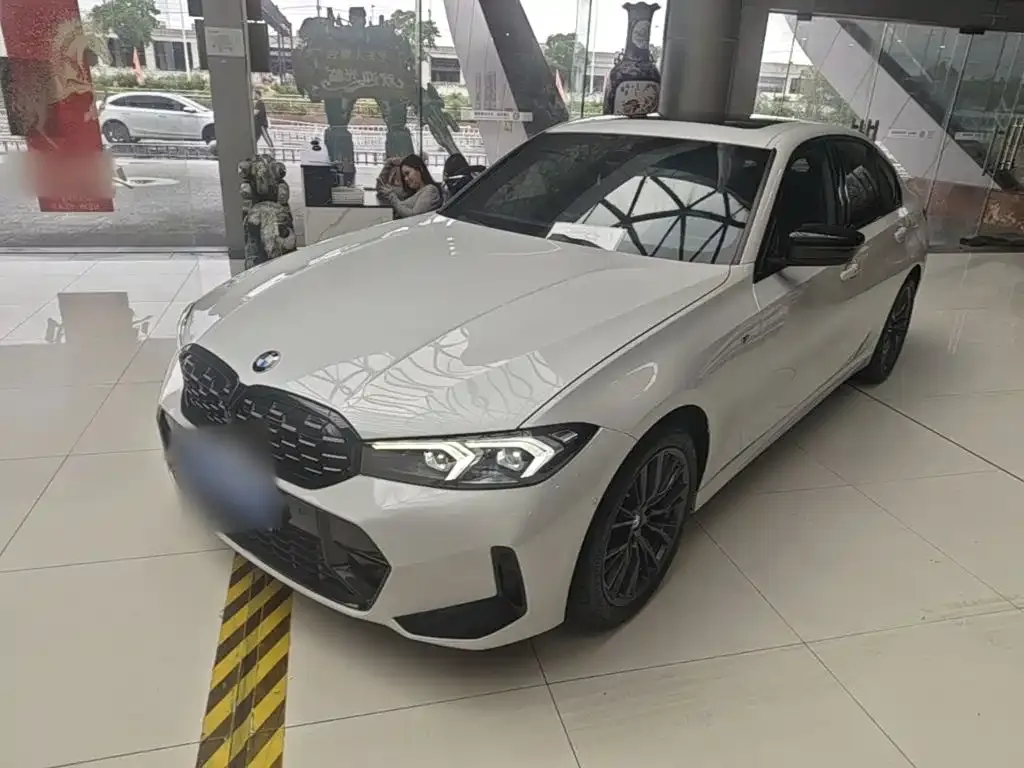 BMW 3 Series — фото 1