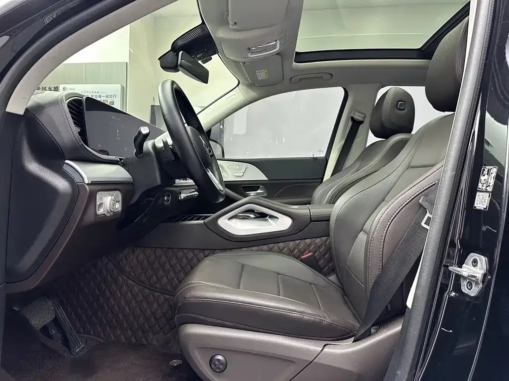 Mercedes-Benz GLE (Import) — фото 6