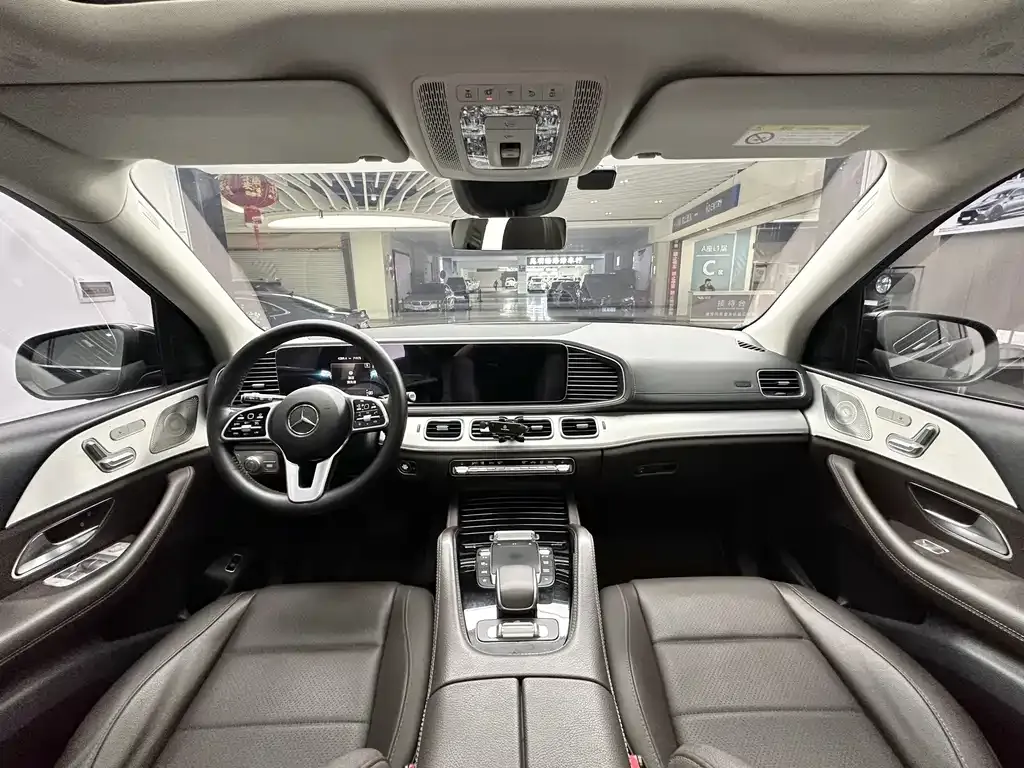 Mercedes-Benz GLE (Import) — фото 10