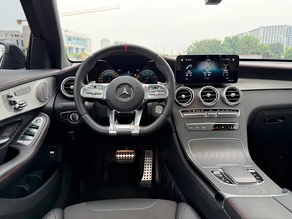 Mercedes-Benz GLC AMG — фото 3