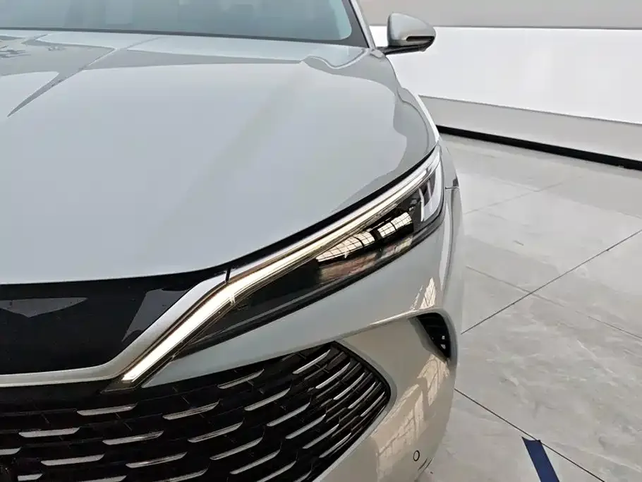 BYD Qin L — фото 2