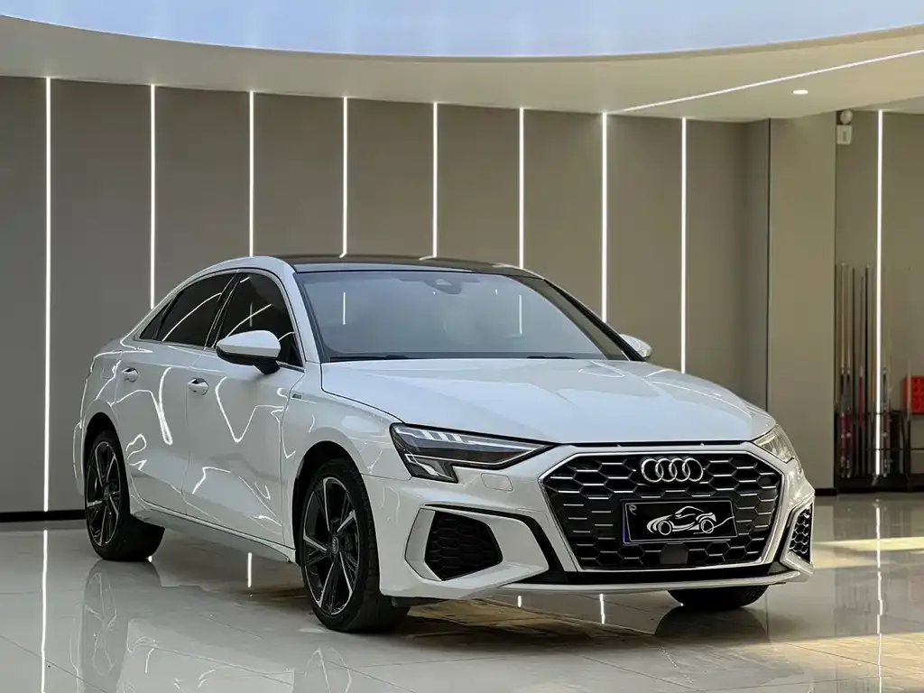 Audi A3 — фото 3