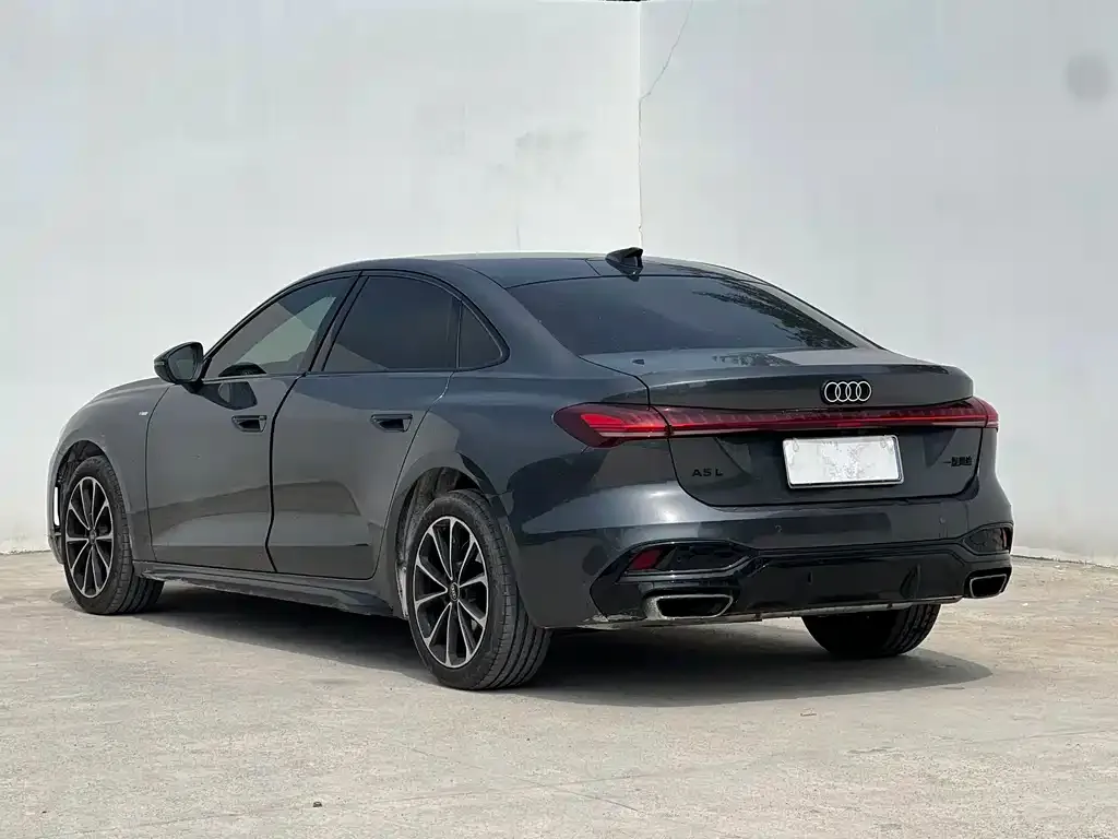 Audi A5L — фото 8