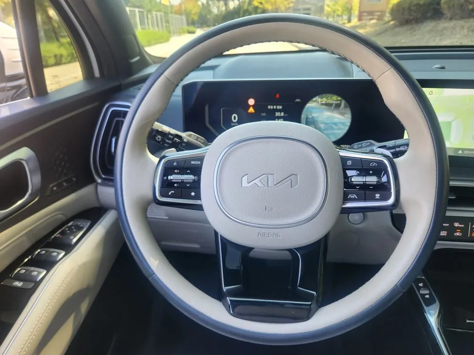 Kia Sorento — фото 2