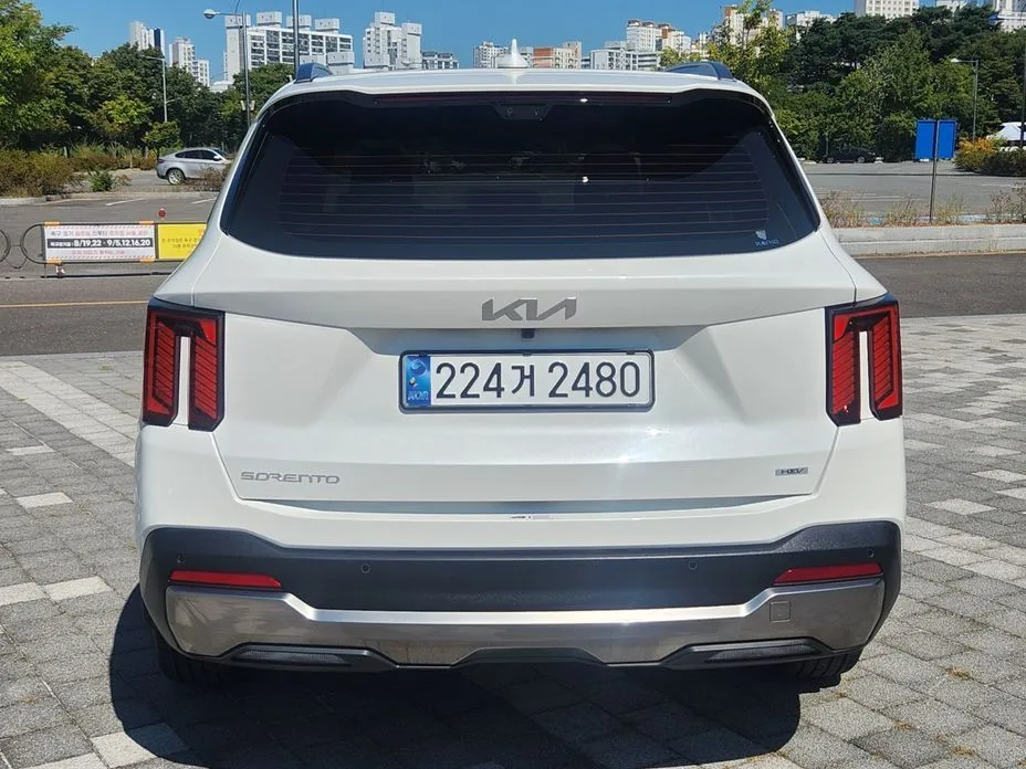 Kia Sorento — фото 3