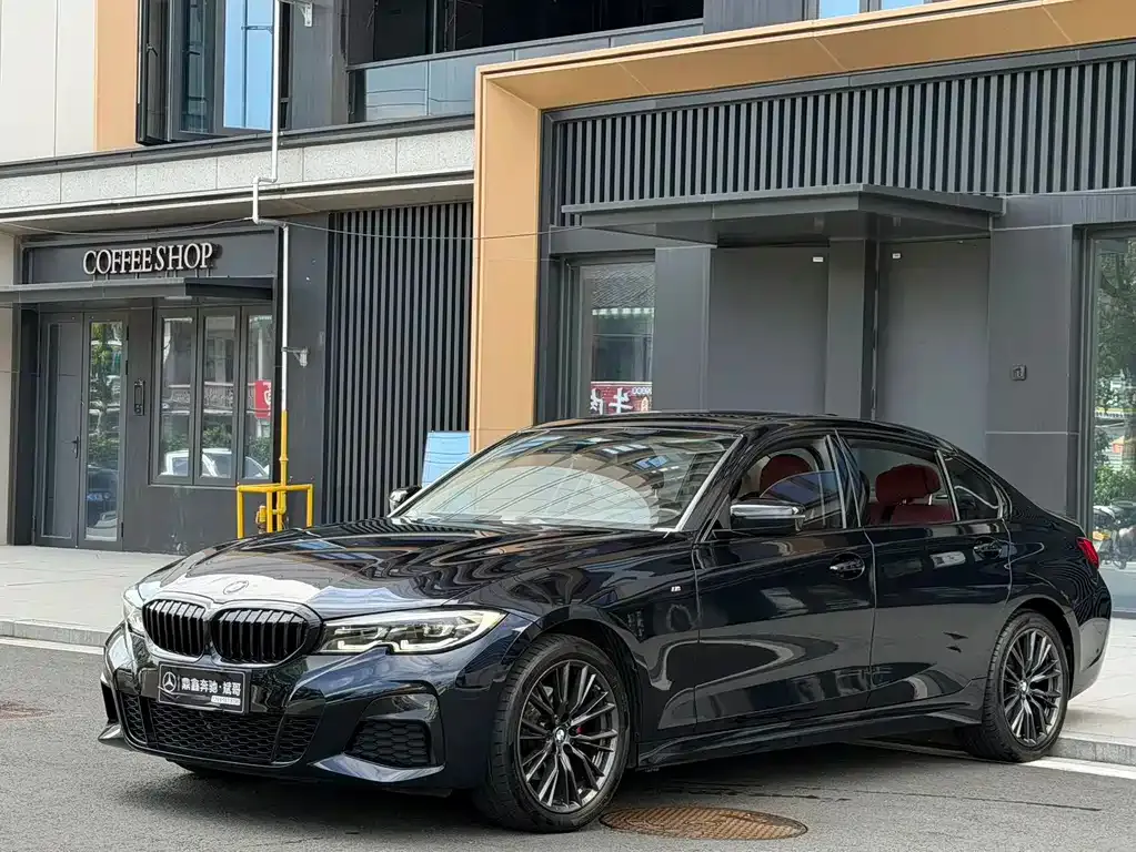 BMW 3 Series — фото 1