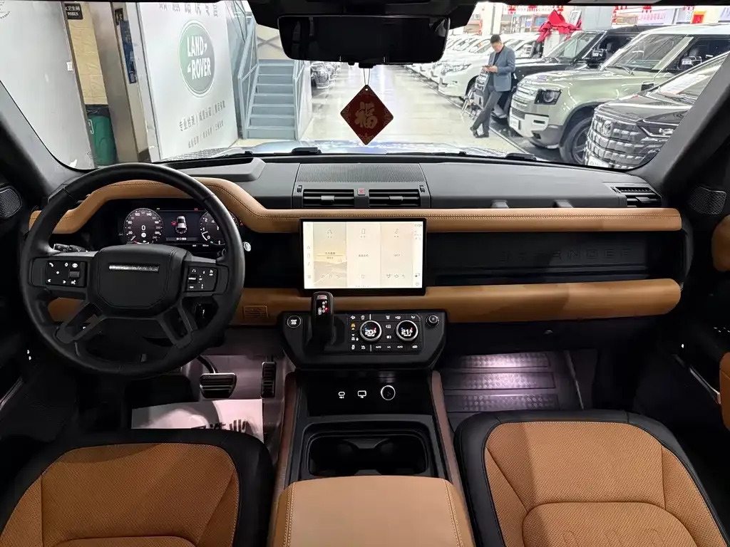 Land Rover Defender — фото 3