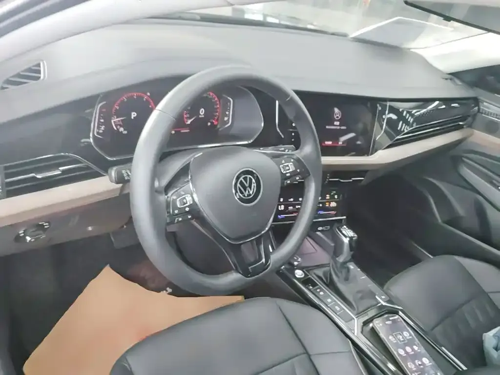 Volkswagen Passat — фото 7