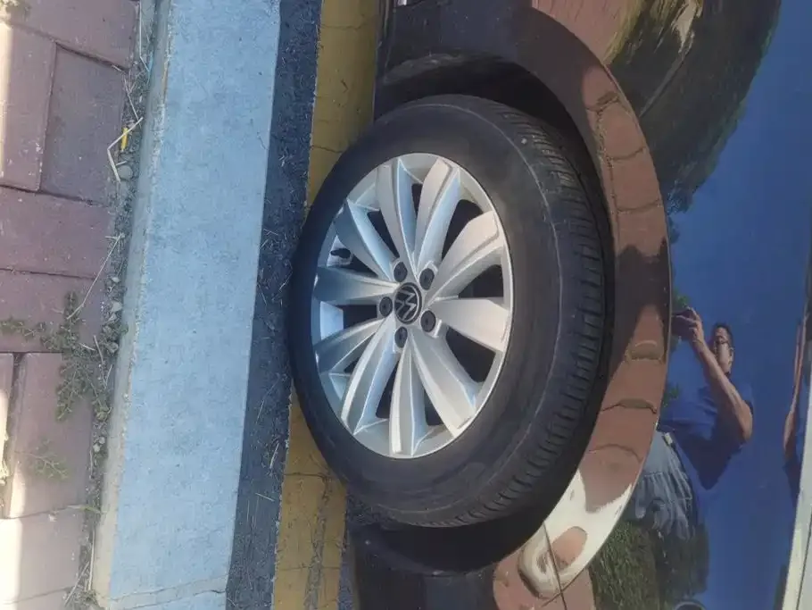 Volkswagen Passat — фото 10