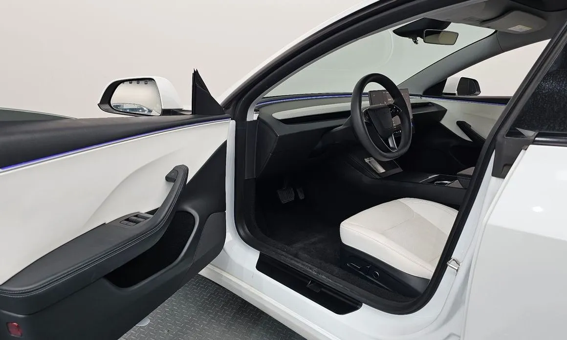 Tesla Model 3 — фото 6