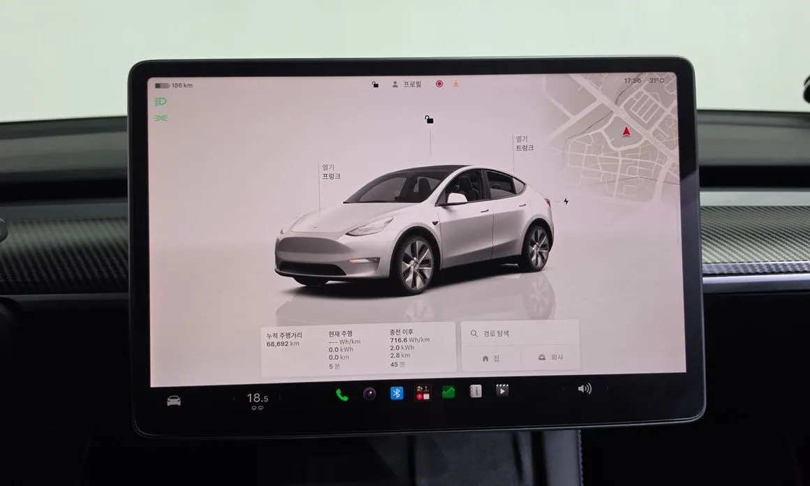 Tesla Model Y — фото 9