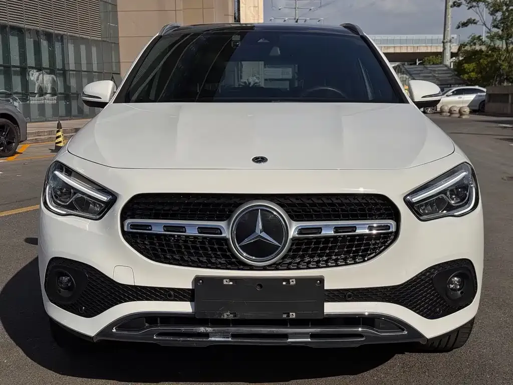 Mercedes-Benz GLA — фото 5