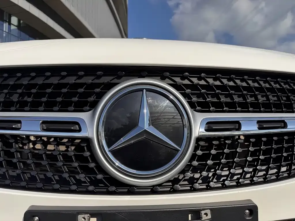 Mercedes-Benz GLA — фото 9