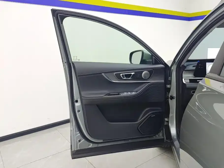 Chery Tiggo 8 PLUS — фото 10