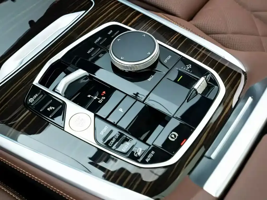 BMW X7 — фото 6