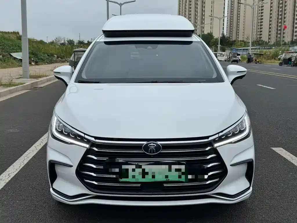 BYD MAX New Energy — фото 3