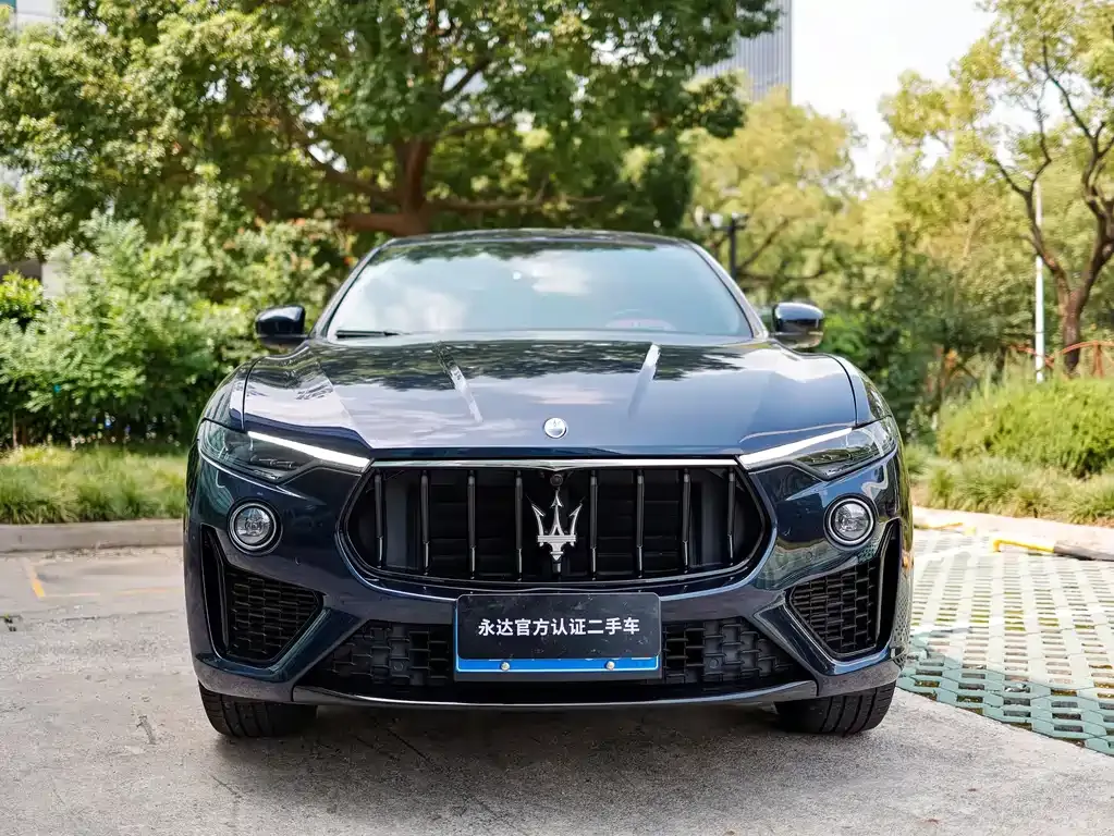 Maserati Levante — фото 4