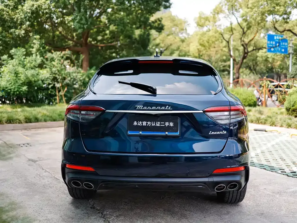 Maserati Levante — фото 2