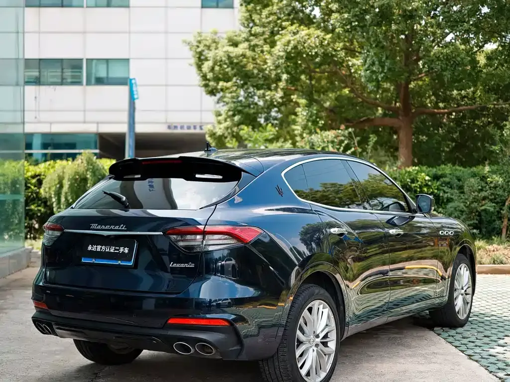 Maserati Levante — фото 10