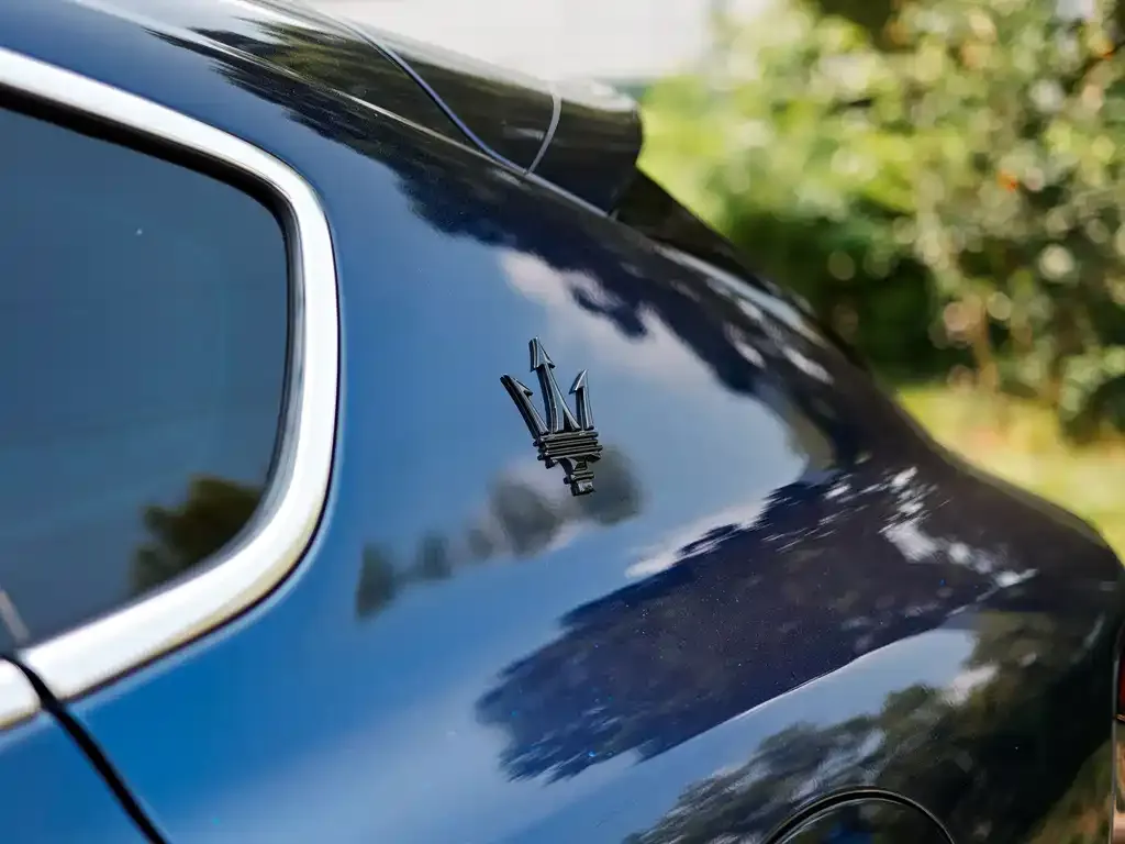 Maserati Levante — фото 7