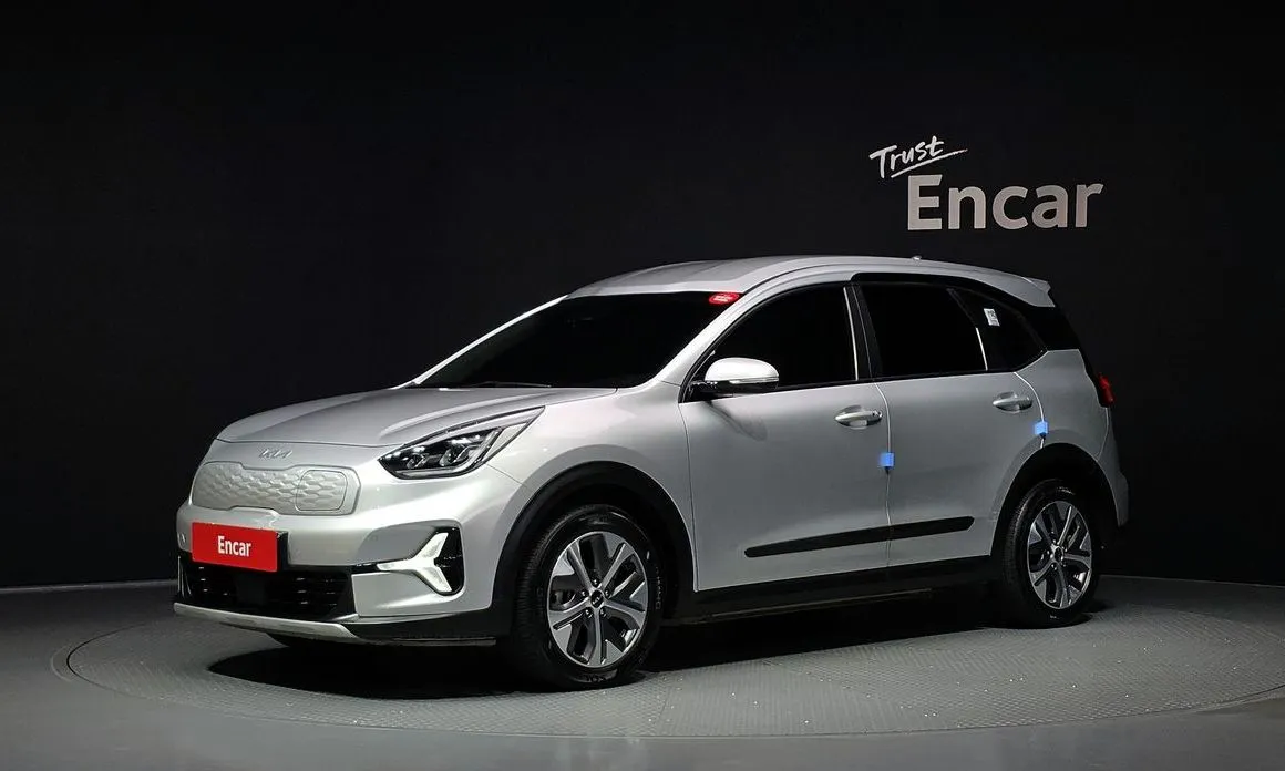 Kia Niro — фото 1
