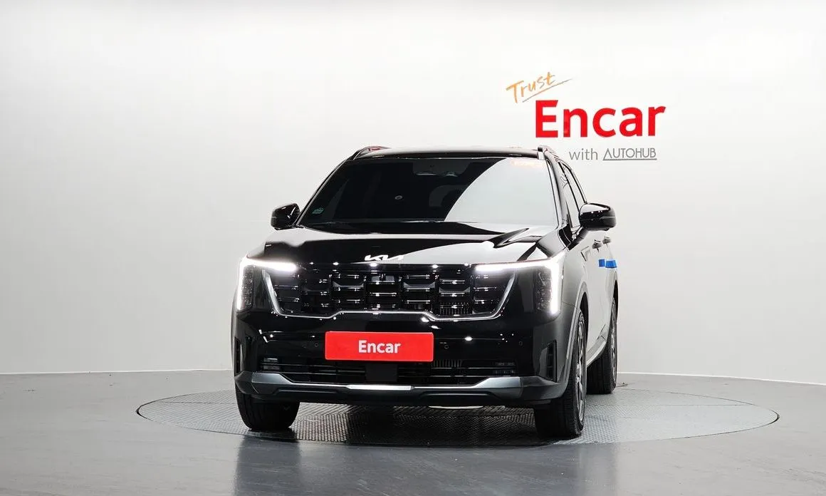 Kia Sorento — фото 6