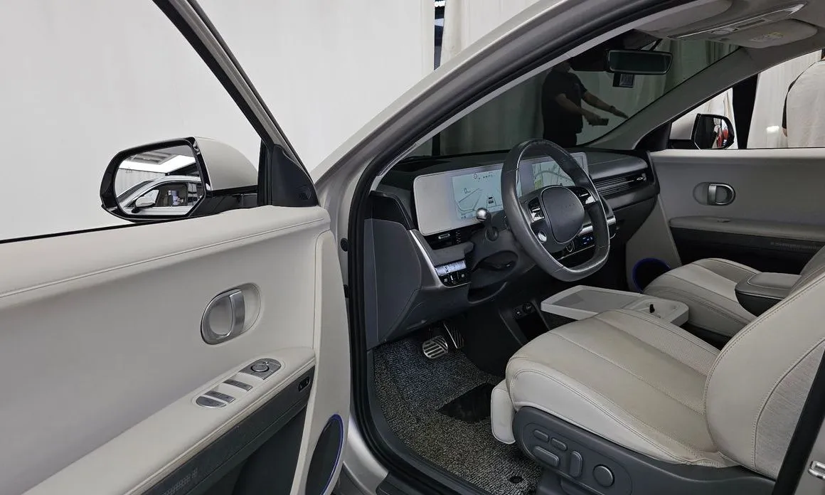 Hyundai Ioniq5 — фото 3