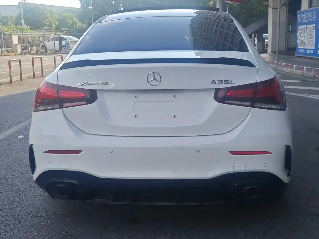 Mercedes-Benz A-Class AMG — фото 5