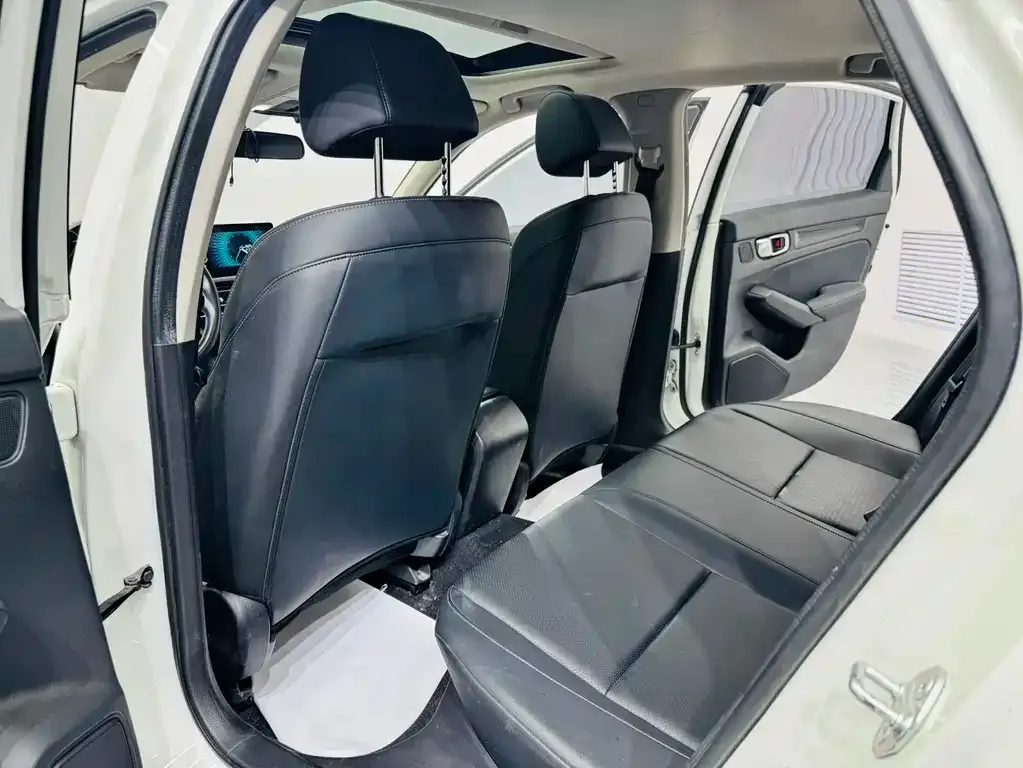 Honda Civic — фото 10