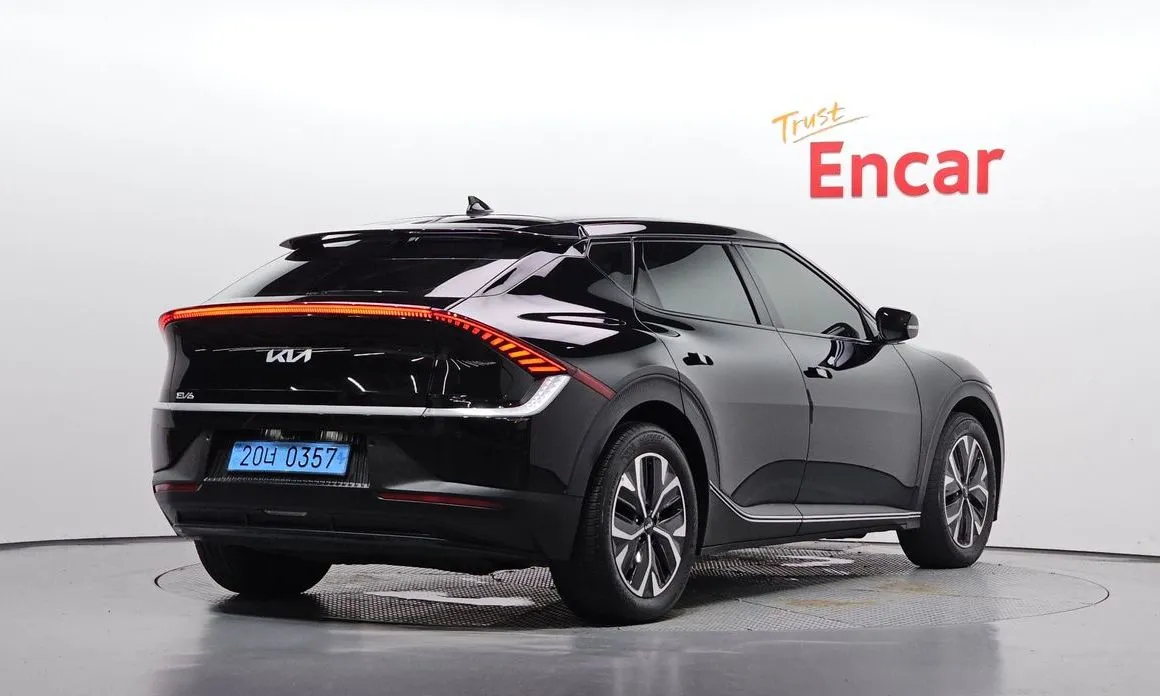 Kia EV6 — фото 9