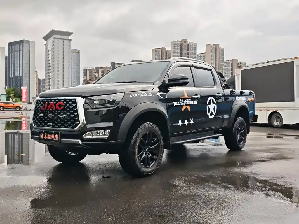 JAC T8 — фото 3